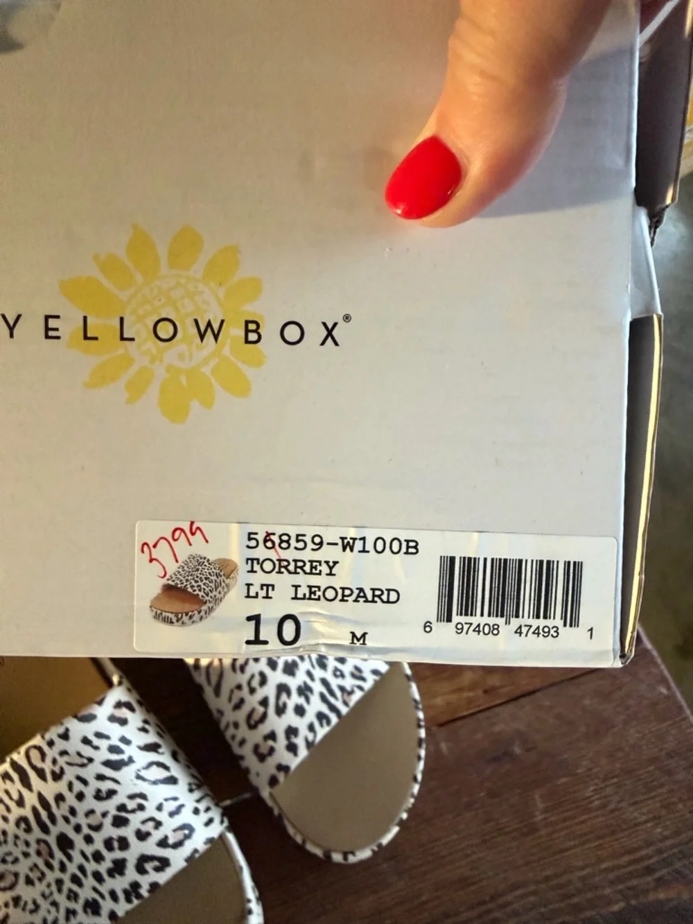 Yellow Box Torrey Leopard Slide Sandals - Picture 2 of 2
